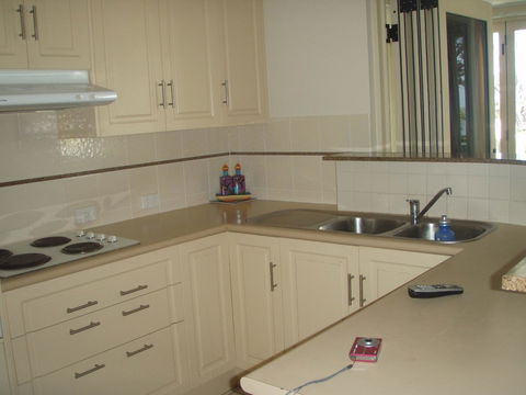 Sails On Horseshoe - Dalby Accommodation 22