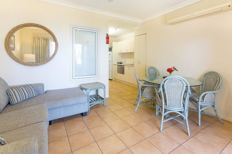 Sails On Horseshoe - Dalby Accommodation 39
