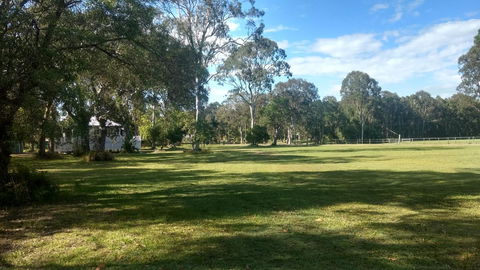 Lake Weyba Noosa Lodge & Kangaroos - Dalby Accommodation 32