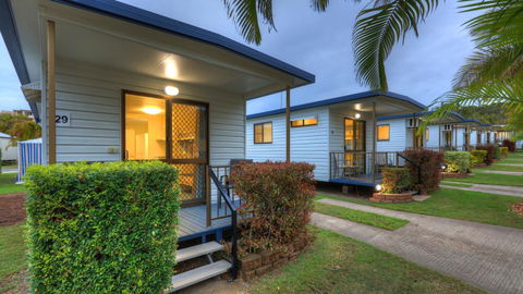 Alex Beach Cabins And Tourist Park - Dalby Accommodation 34