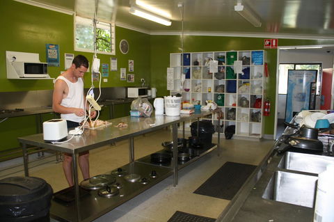 Nomads Airlie Beach - Dalby Accommodation 12
