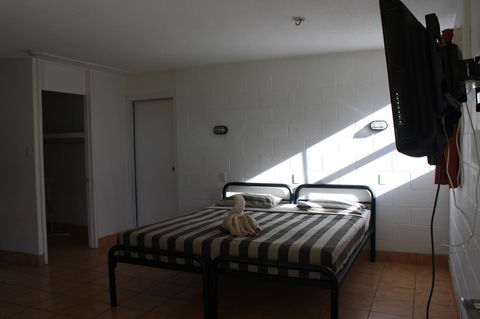 Nomads Airlie Beach - Dalby Accommodation 22