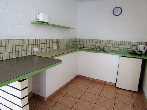Nomads Airlie Beach - Dalby Accommodation 32