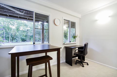 Airlie Beach Eco Cabins - Adults Only - Dalby Accommodation 42