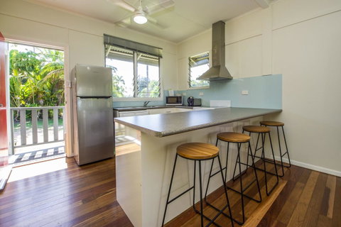 Kooyong Apartment 1 - Dalby Accommodation 5