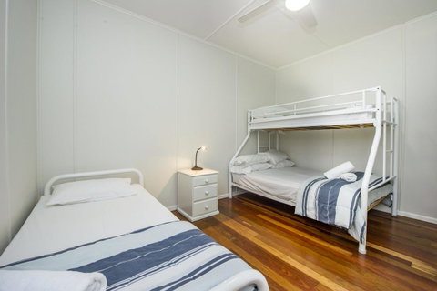 Kooyong Apartment 1 - Dalby Accommodation 7