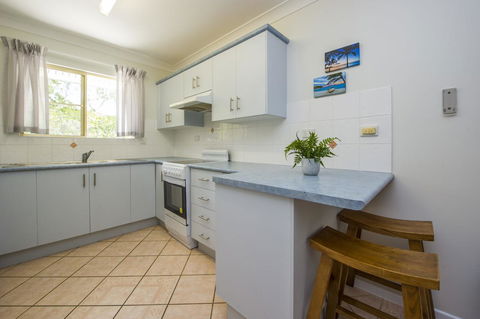 Sails On Horseshoe Apartment 9 - Dalby Accommodation 2