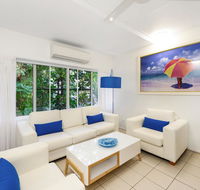 By The Sea Port Douglas - Dalby Accommodation