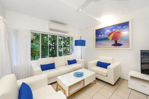 By The Sea Port Douglas - Dalby Accommodation 0