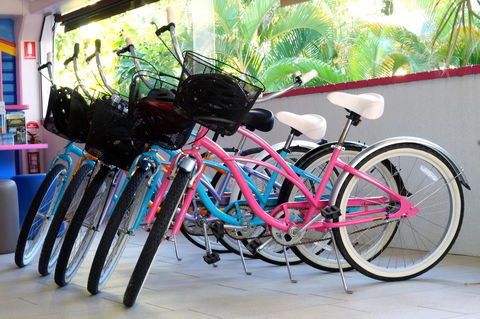 By The Sea Port Douglas - Dalby Accommodation 6