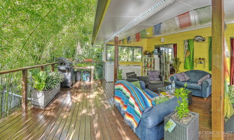 KiteSurf 1770 Beach House - Dalby Accommodation 0