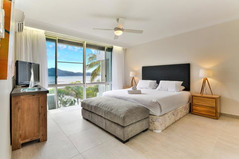 Frangipani 104 - Hamilton Island - Dalby Accommodation 3