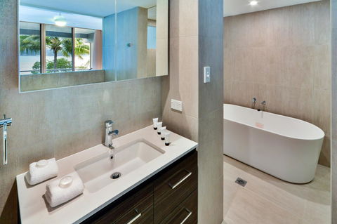 Frangipani 104 - Hamilton Island - Dalby Accommodation 10