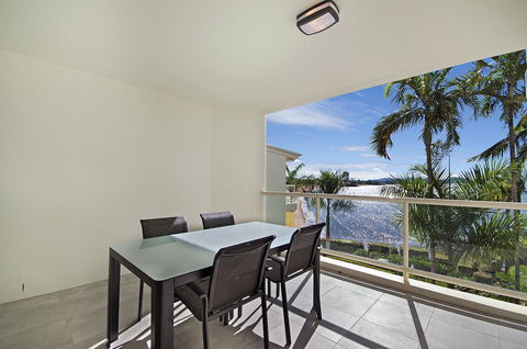 Mariners North Holiday Apartments - Dalby Accommodation 7