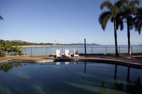 Mariners North Holiday Apartments - Dalby Accommodation 12