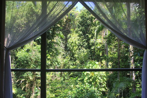 Silky Oaks Lodge - Dalby Accommodation 3