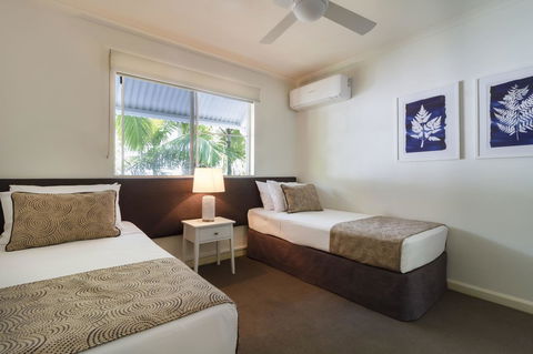 The White House Port Douglas - Dalby Accommodation 37