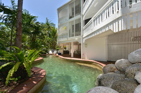 The White House Port Douglas - Dalby Accommodation 18