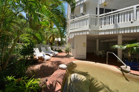 The White House Port Douglas - Dalby Accommodation 19