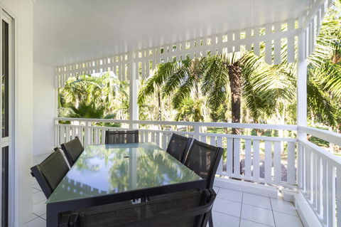 The White House Port Douglas - Dalby Accommodation 34