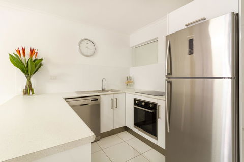 The White House Port Douglas - Dalby Accommodation 11