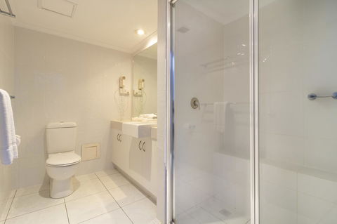 The White House Port Douglas - Dalby Accommodation 21