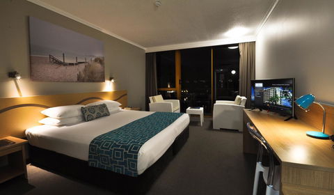 Pacific Hotel Cairns - Dalby Accommodation 44