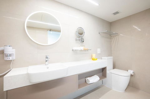 Pacific Hotel Cairns - Dalby Accommodation 21