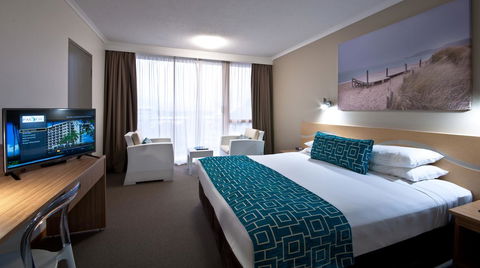 Pacific Hotel Cairns - Dalby Accommodation 34