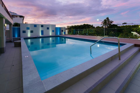Pacific Hotel Cairns - Dalby Accommodation 1