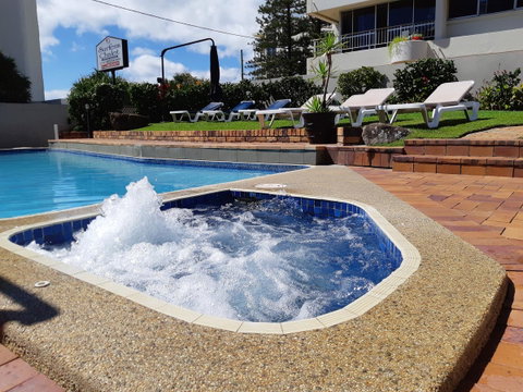 Surfers Chalet - Dalby Accommodation 2