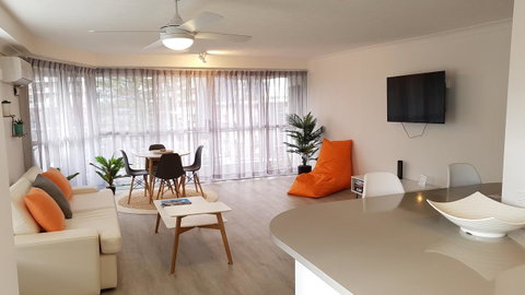 Surfers Chalet - Dalby Accommodation 11