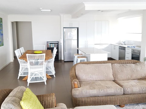 Surfers Chalet - Dalby Accommodation 33