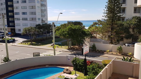 Surfers Chalet - Dalby Accommodation 17