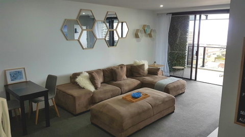 Circle Luxury Holidays - Dalby Accommodation 26