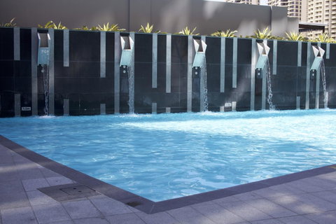 Circle Luxury Holidays - Dalby Accommodation 18