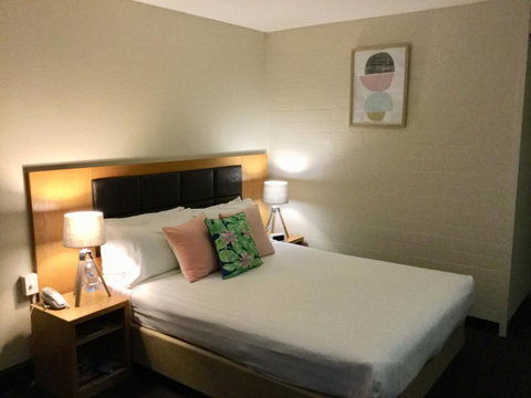 Greenmount Beach House - Dalby Accommodation 34