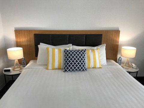 Greenmount Beach House - Dalby Accommodation 37