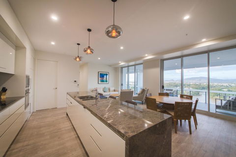 Empire Apartment Hotel Rockhampton - Dalby Accommodation 3