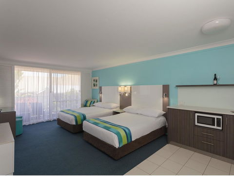 Sea World Resort - Dalby Accommodation 2