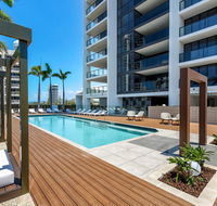Qube Broadbeach - Dalby Accommodation