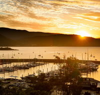 Sunlit Waters Studio Apartments - Dalby Accommodation