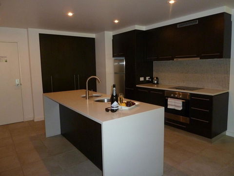 Penthouse 239 At See Temple Port Douglas - Dalby Accommodation 3