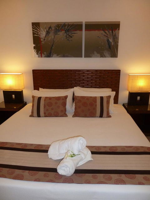 Penthouse 239 At See Temple Port Douglas - Dalby Accommodation 10