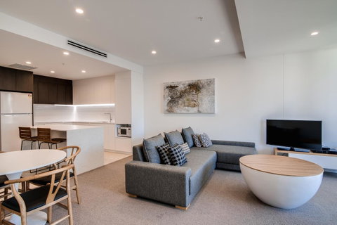 Iconic Kirra Beach Resort - Dalby Accommodation 4