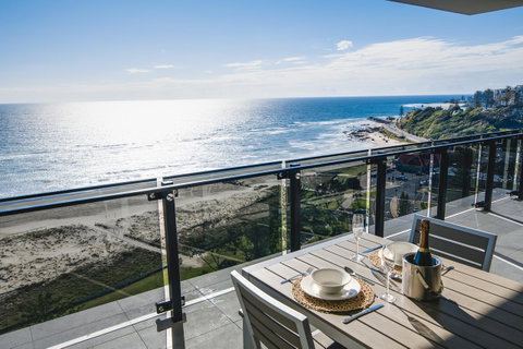 Iconic Kirra Beach Resort - Dalby Accommodation 26