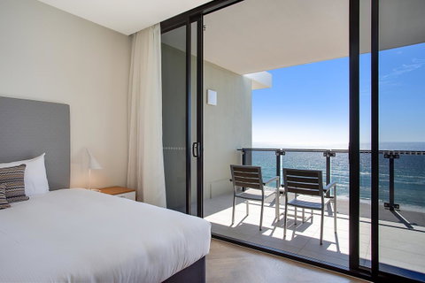 Iconic Kirra Beach Resort - Dalby Accommodation 35