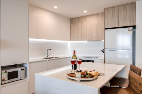 Iconic Kirra Beach Resort - Dalby Accommodation 41