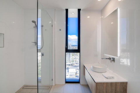 Iconic Kirra Beach Resort - Dalby Accommodation 29