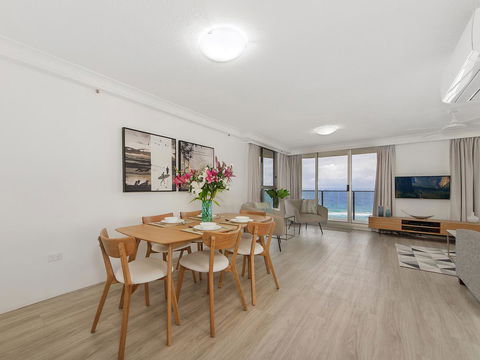 Sunbird Beach Resort Main Beach - Dalby Accommodation 33